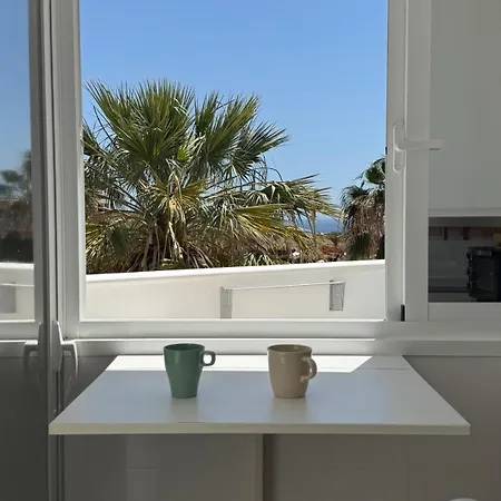 펜션 Sunset Ocean View Garden B